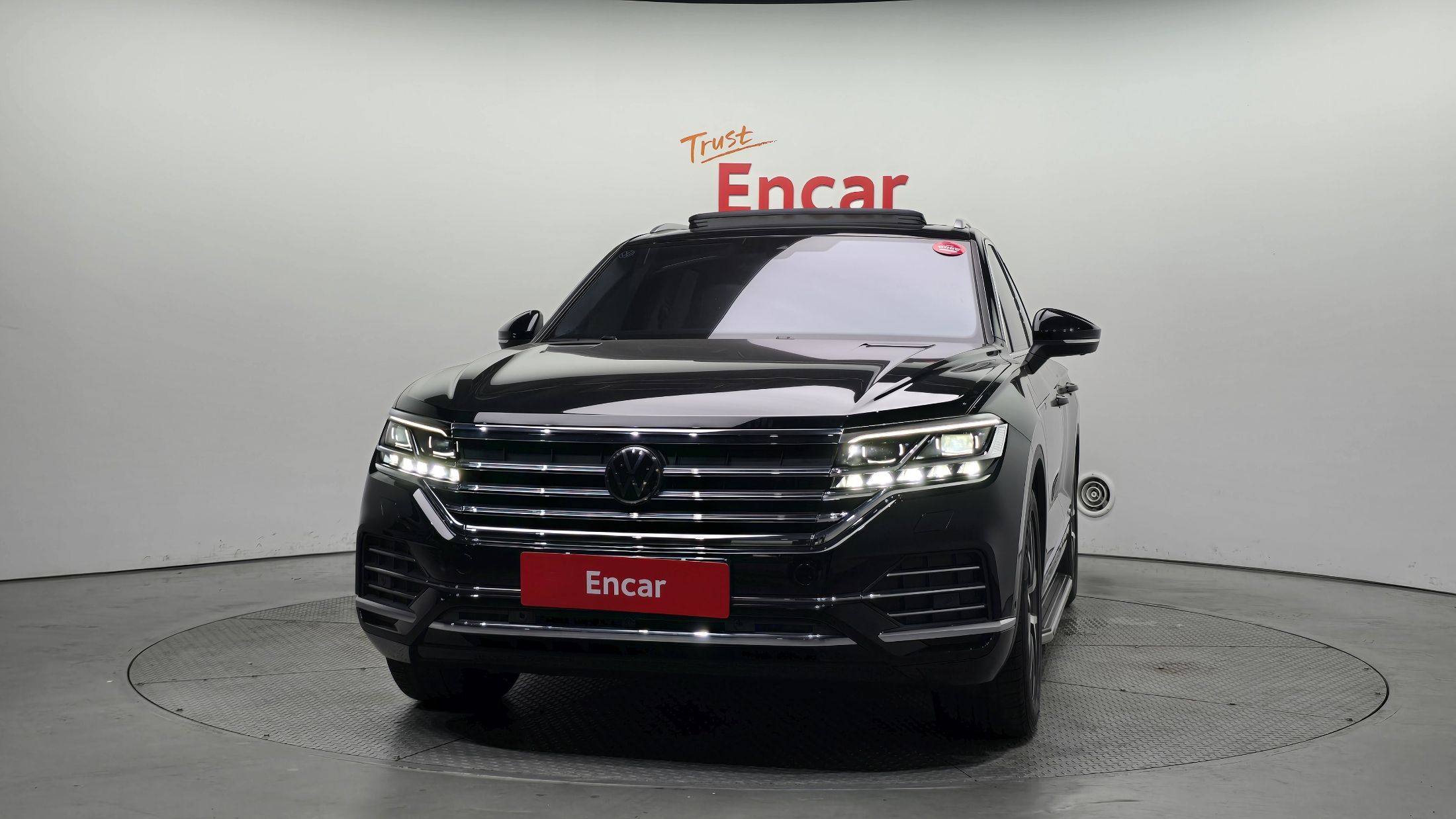 VOLKSWAGEN TOUAREG 2023