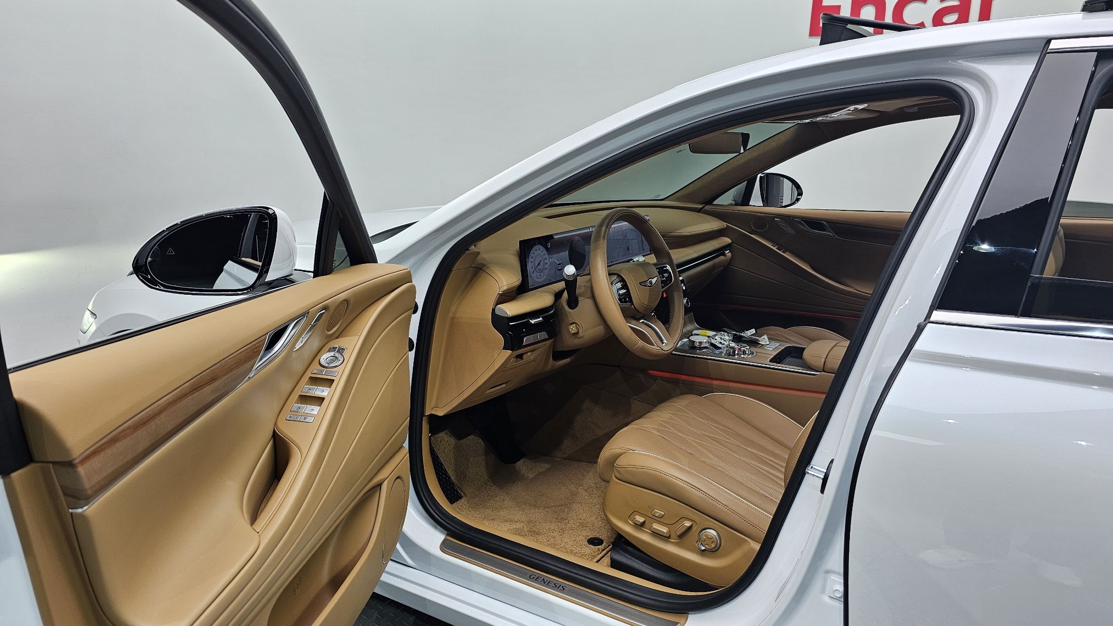 GENESIS G80 RG3 2025