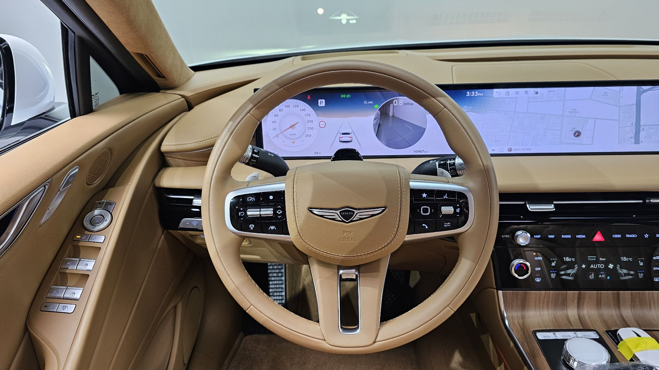 GENESIS G80 RG3 2025