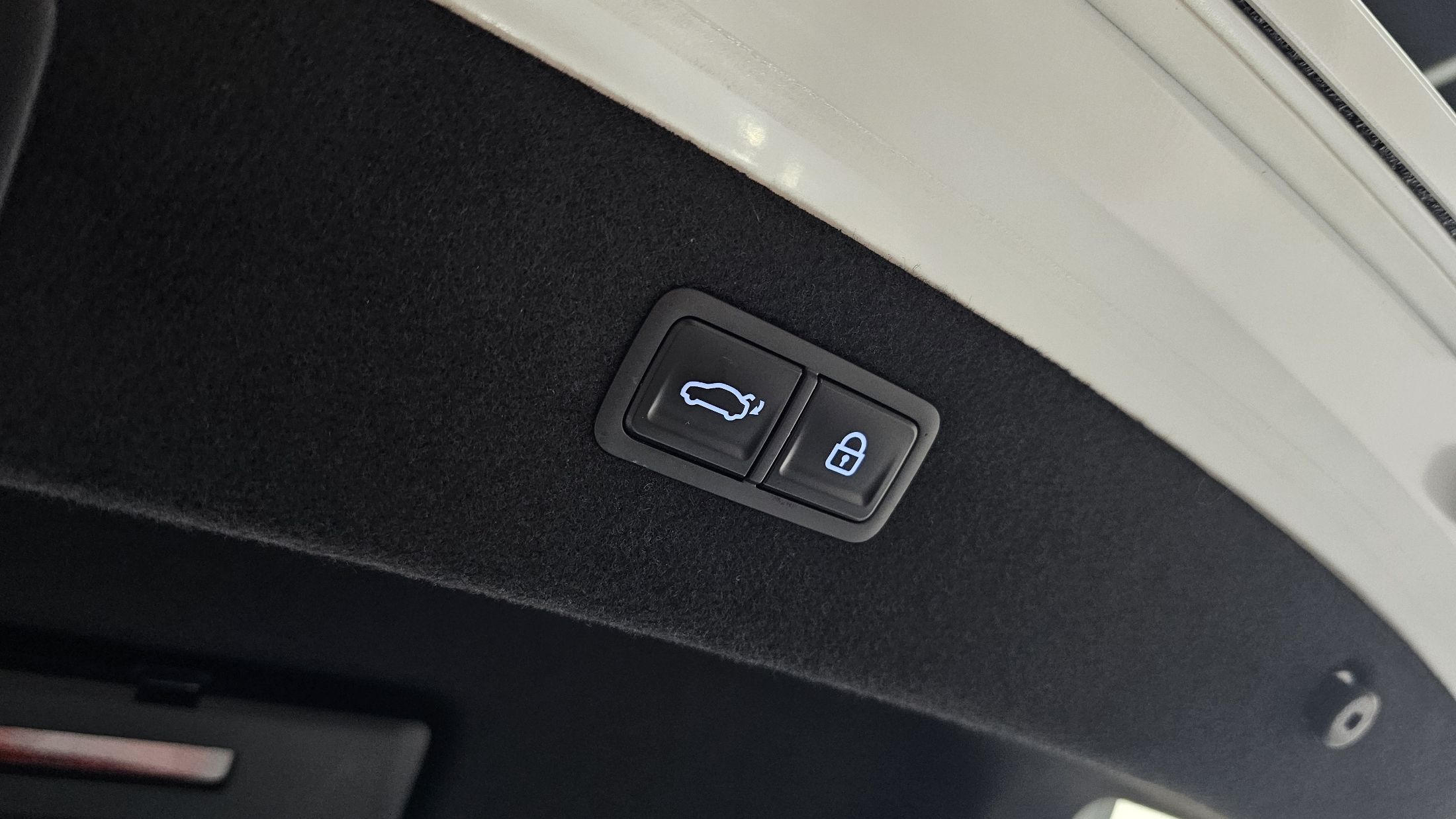 GENESIS G80 RG3 2025