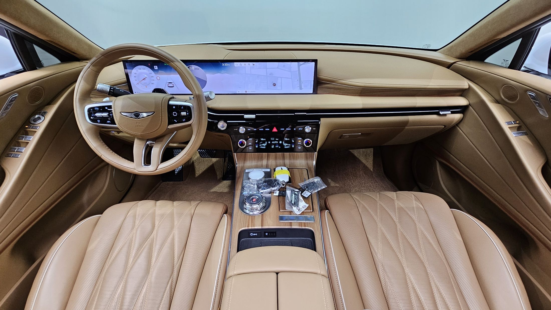 GENESIS G80 RG3 2025