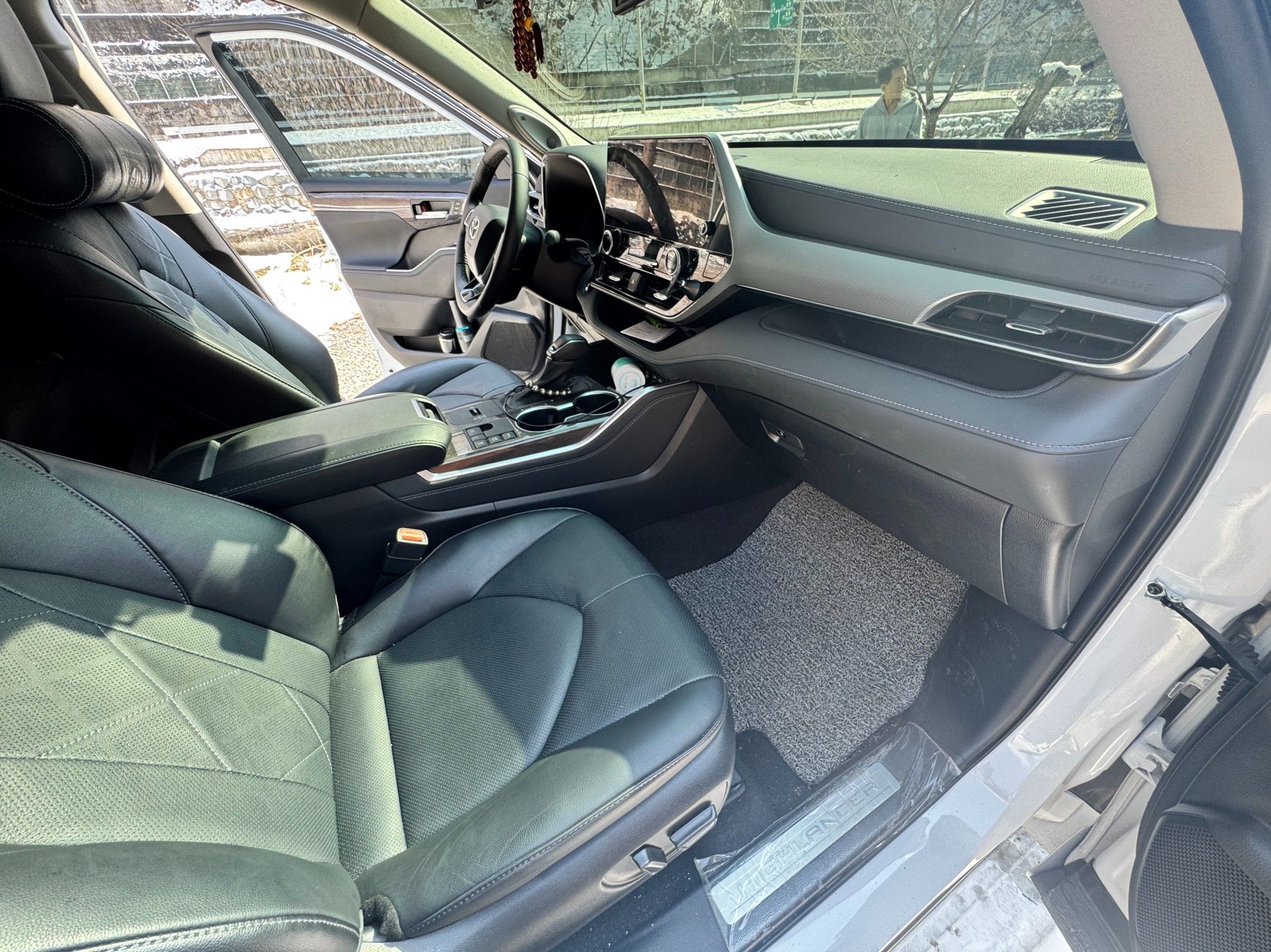 TOYOTA HIGHLANDER 2023