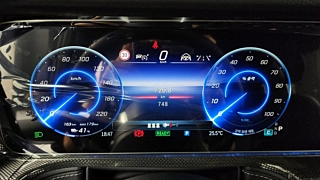 MERCEDES BENZ G-CLASS W465  G580 EQ 2025