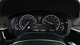 BMW 5-SERIES G30 2019