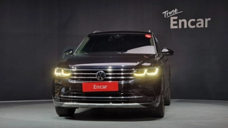 VOLKSWAGEN TIGUAN 2021