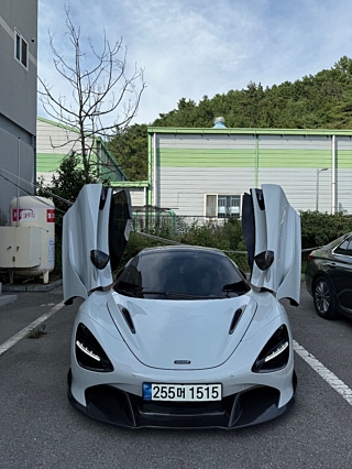 Заказать MCLAREN 720S