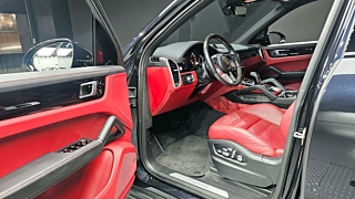 PORSCHE CAYENNE PO536 2021