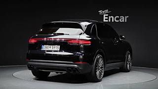 PORSCHE CAYENNE PO536 2021