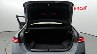 BMW 5-SERIES G60 2024