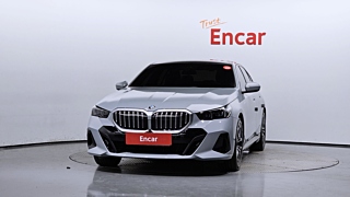 BMW 5-SERIES G60 2024