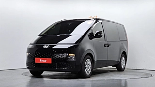 HYUNDAI STARIA  L3.5 Cargo 3 Seater 2025