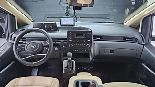 HYUNDAI STARIA  L3.5 Cargo 3 Seater 2025