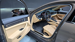 PORSCHE PANAMERA 971 2023
