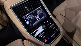 PORSCHE PANAMERA 971 2023