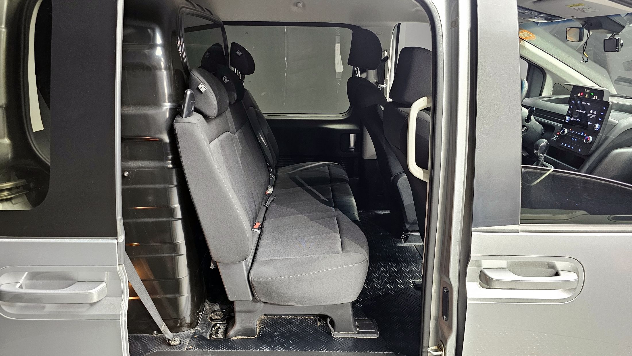 HYUNDAI STARIA 2021