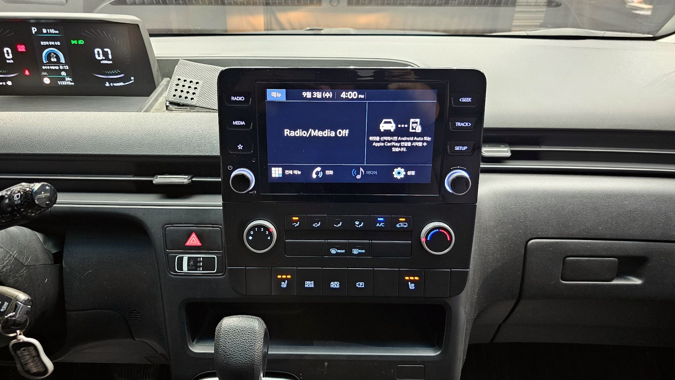 HYUNDAI STARIA 2021