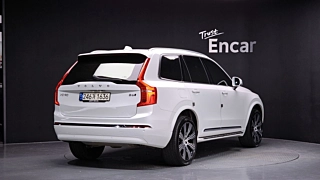 VOLVO XC90  2023