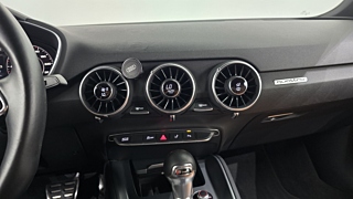 AUDI TT8S 2016
