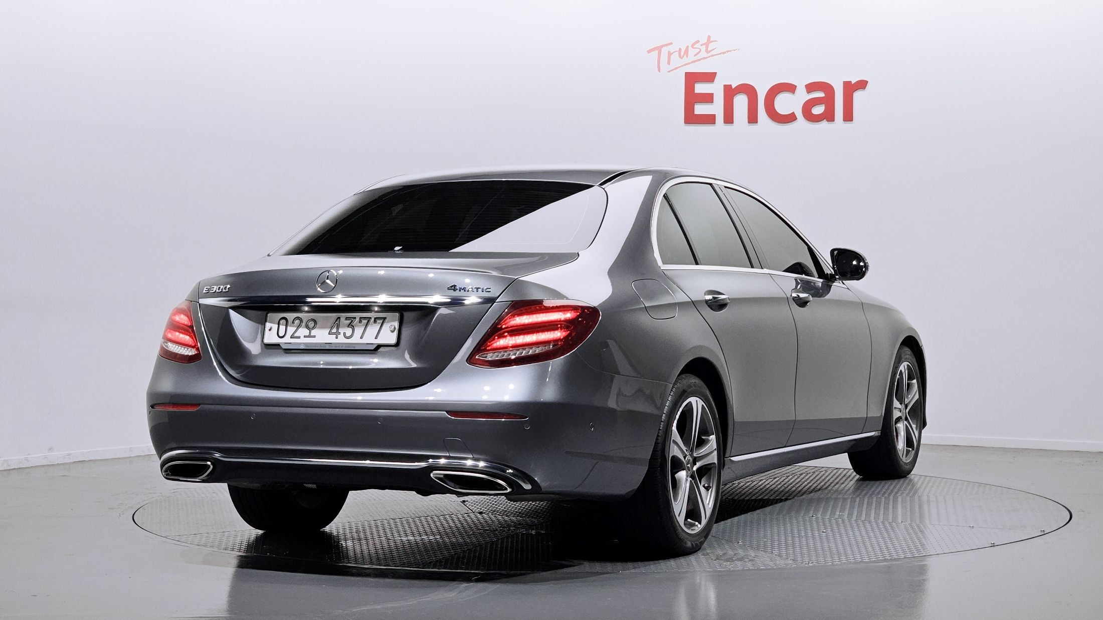 MERCEDES BENZ E-CLASS W213 2018