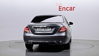 MERCEDES BENZ E-CLASS W213 2018