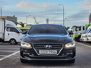 HYUNDAI GRANDEUR IG 2017