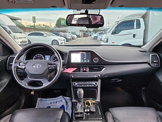 HYUNDAI GRANDEUR IG 2017