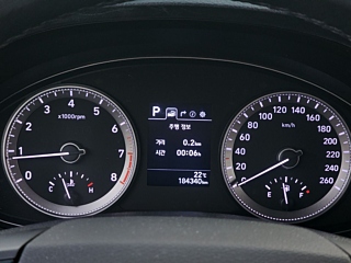 HYUNDAI GRANDEUR IG 2017