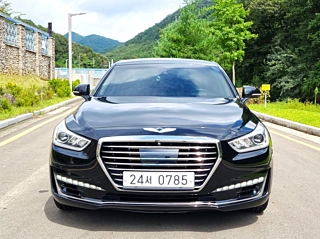 GENESIS EQ900 2016