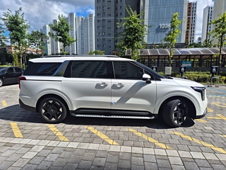 KIA CARNIVAL  4 GENERATION 7 Seater Noblesse 2025
