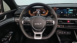 KIA K5 2025
