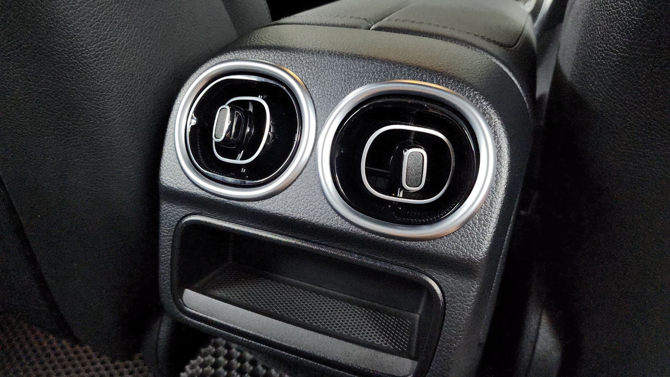 MERCEDES BENZ C-CLASS W206 2024