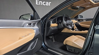 GENESIS G70 2021