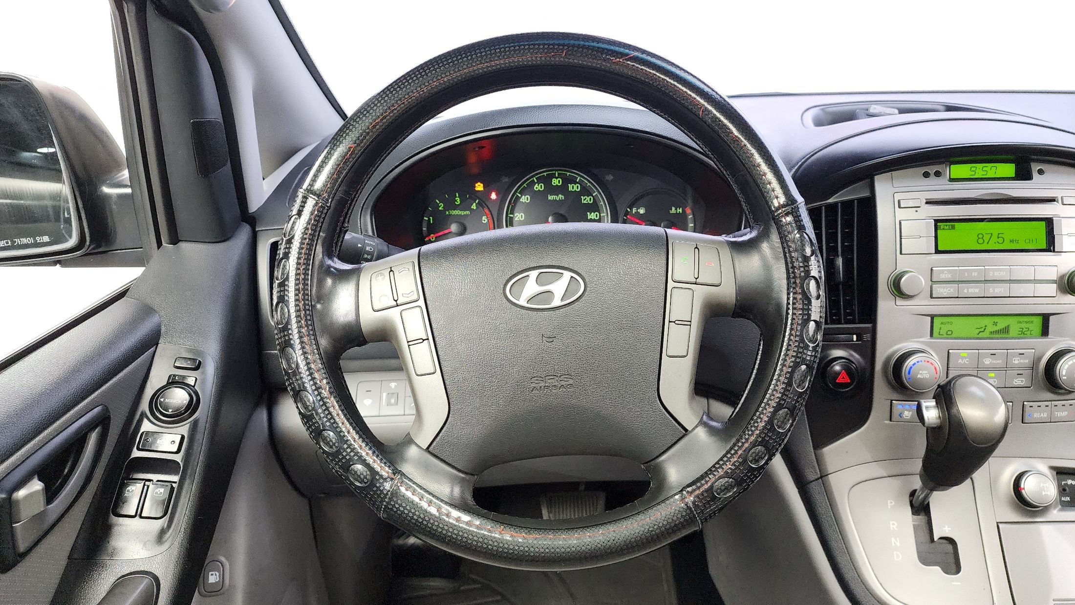 HYUNDAI STAREX GRAND 2014