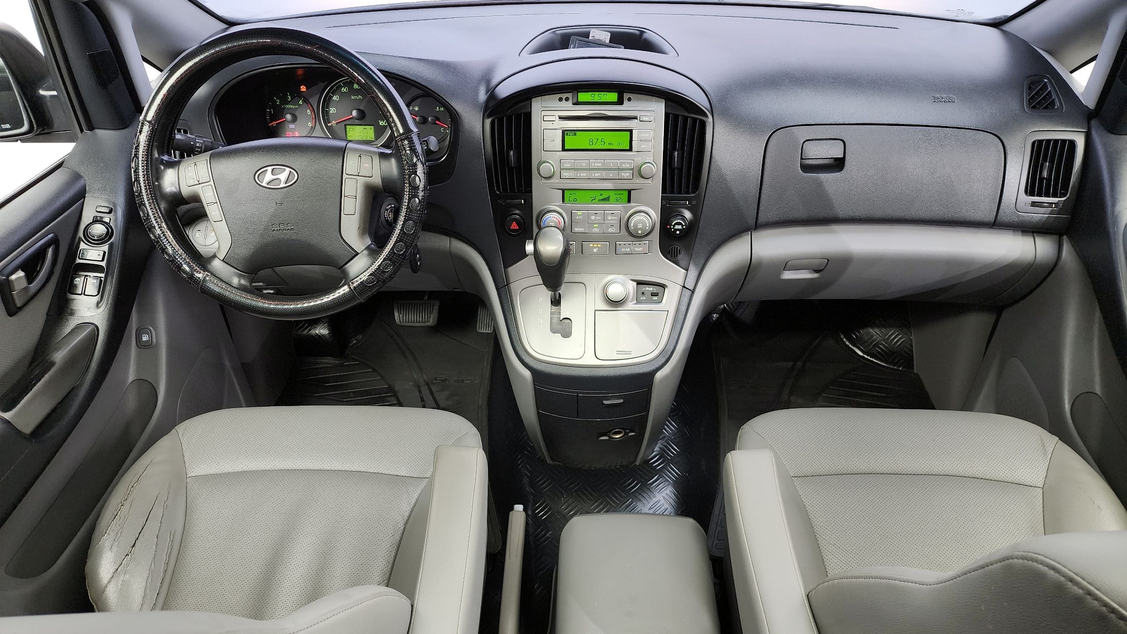 HYUNDAI STAREX GRAND 2014