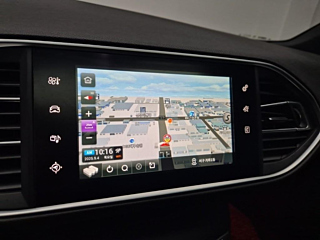 PEUGEOT 308 2018
