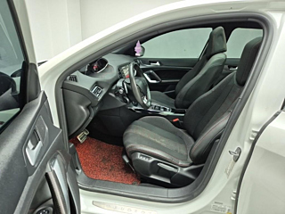 PEUGEOT 308 2018