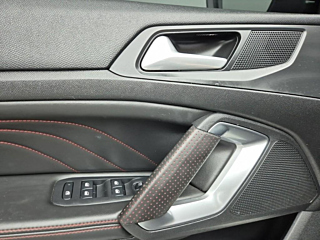 PEUGEOT 308 2018