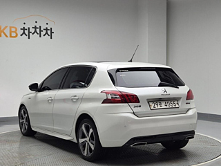 PEUGEOT 308 2018