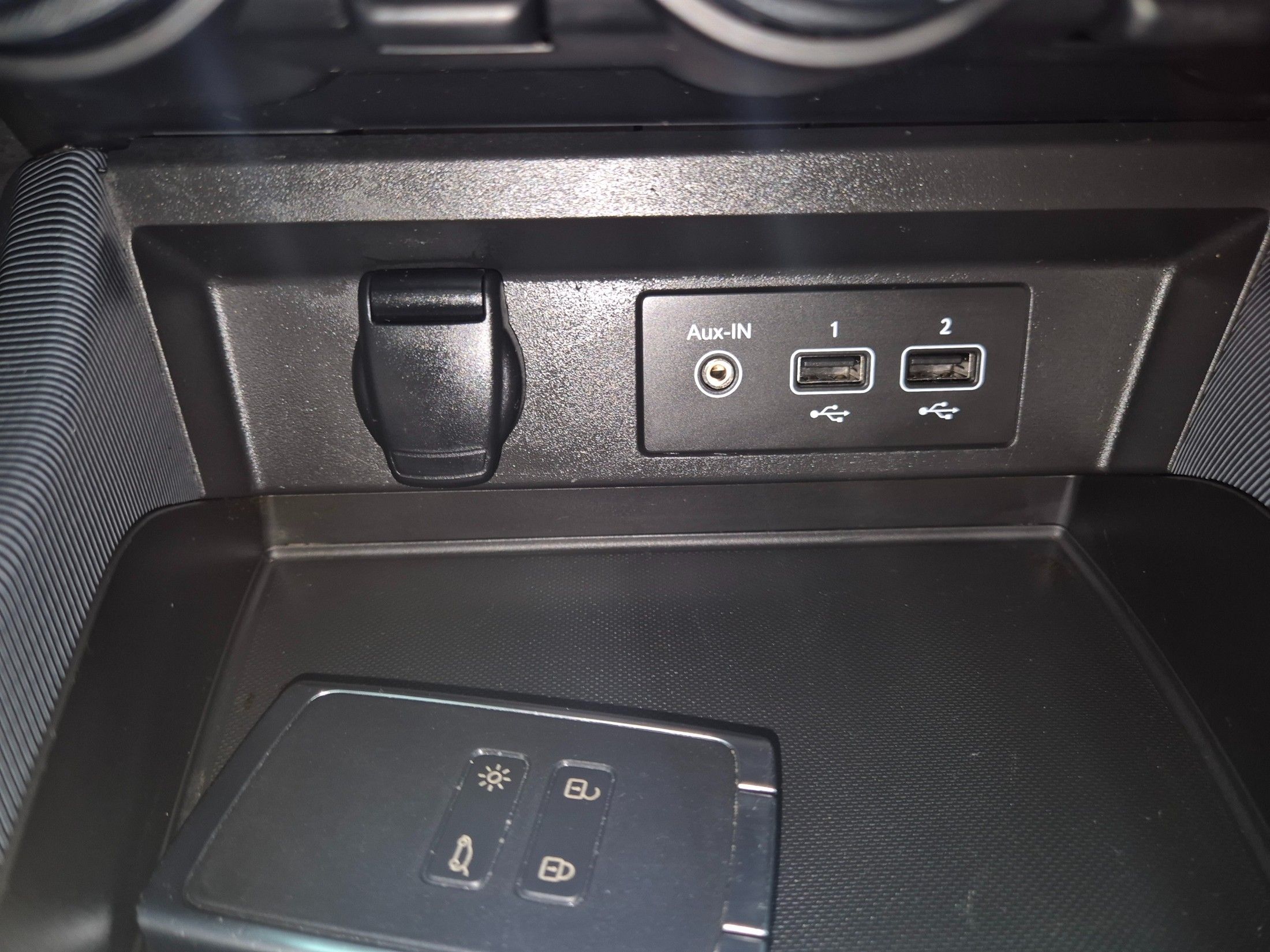 SAMSUNG XM3 2020