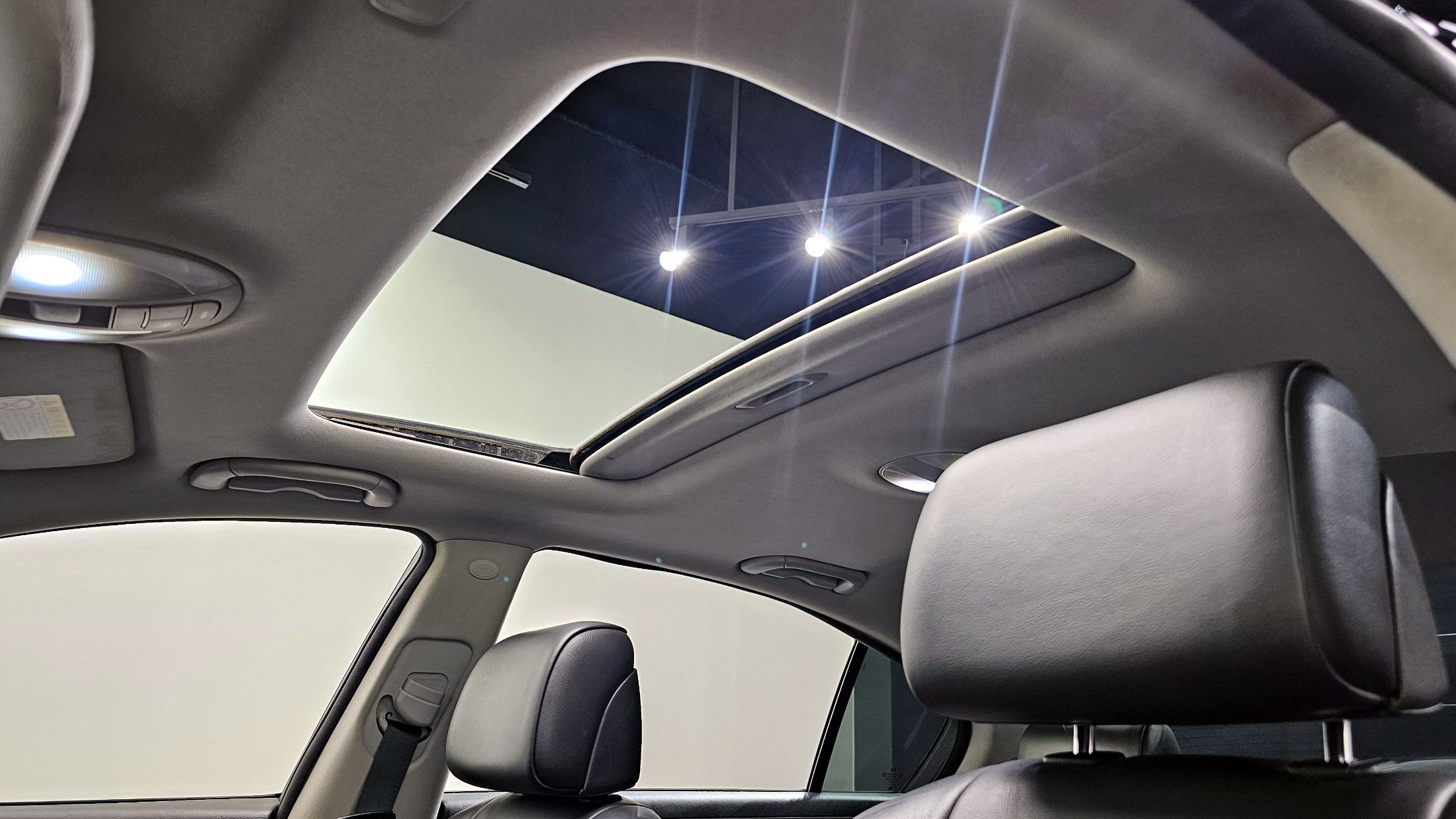 HYUNDAI GENESIS 2009