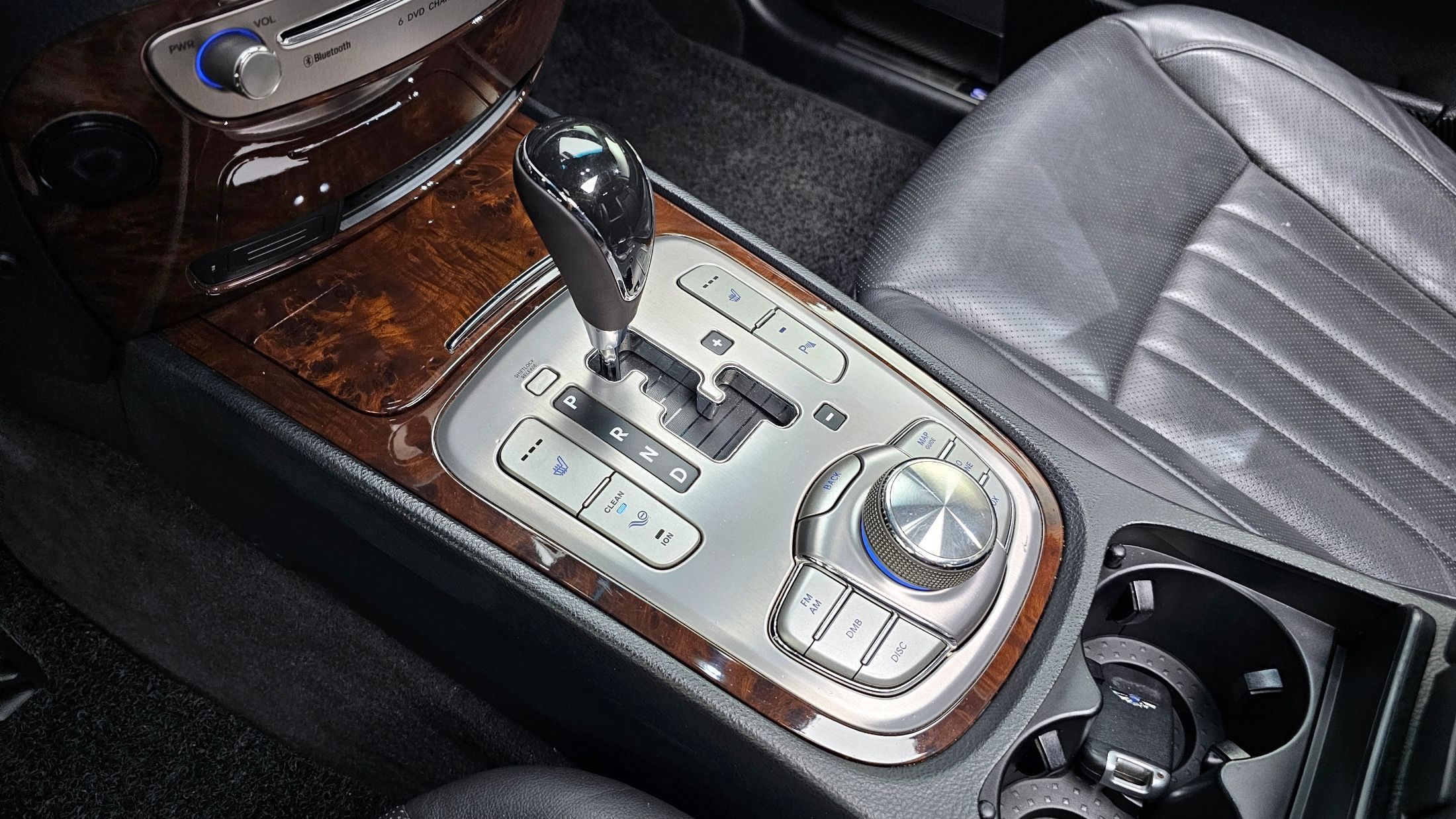 HYUNDAI GENESIS 2009