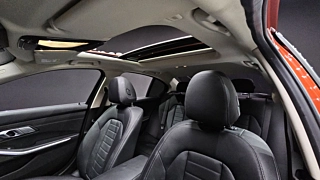 BMW 3-SERIES G20  320i Luxury 2021