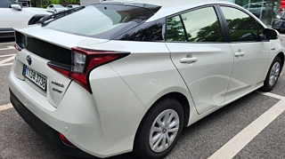 TOYOTA PRIUS 4 GENERATION 1.8 AWD 2020