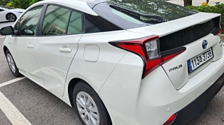 TOYOTA PRIUS 4 GENERATION 1.8 AWD 2020
