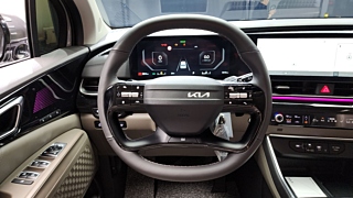 KIA CARNIVAL 2025