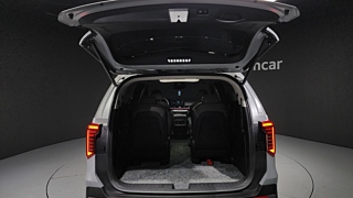 KIA CARNIVAL 2025