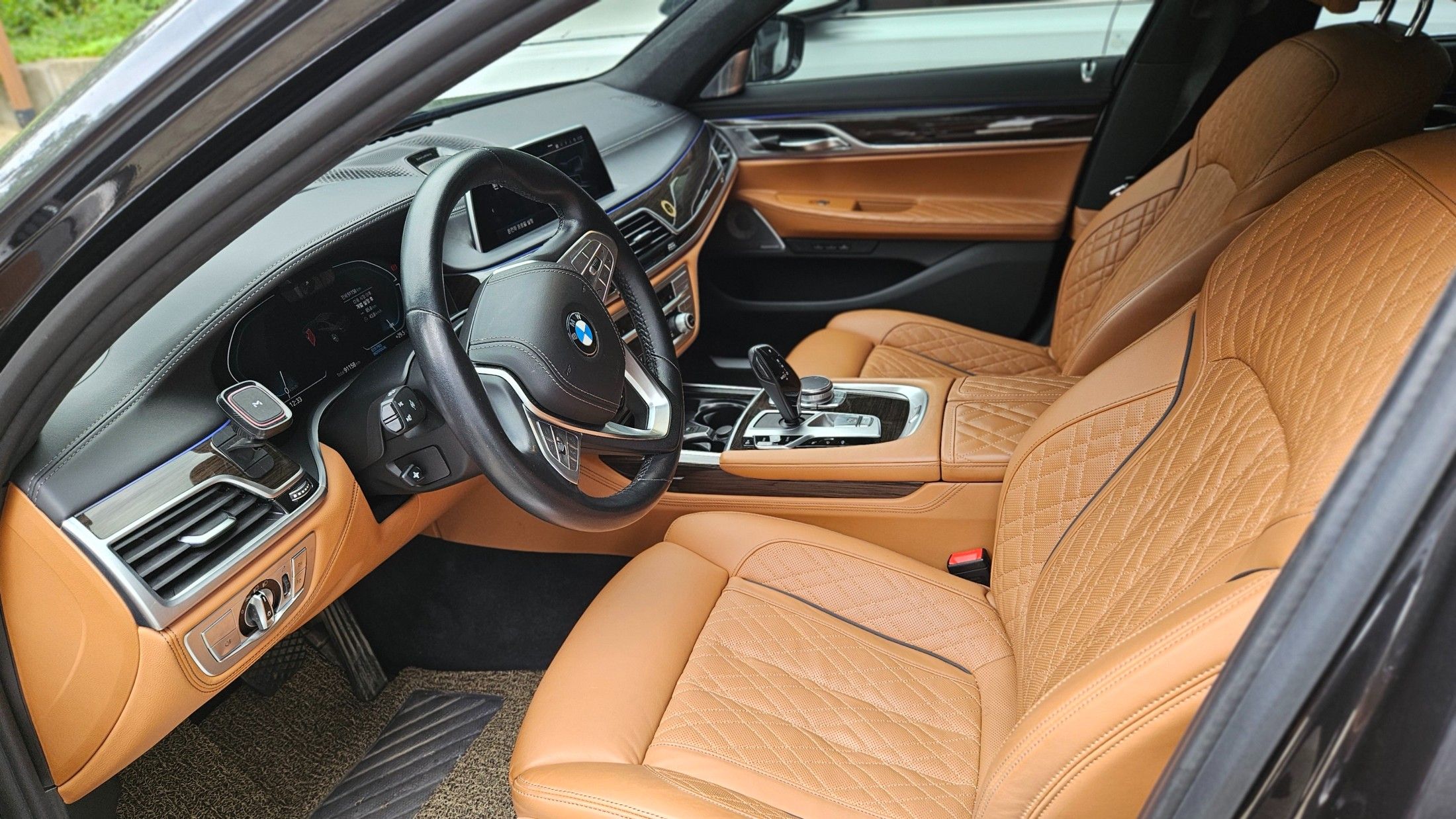 BMW 7-SERIES G11 2022