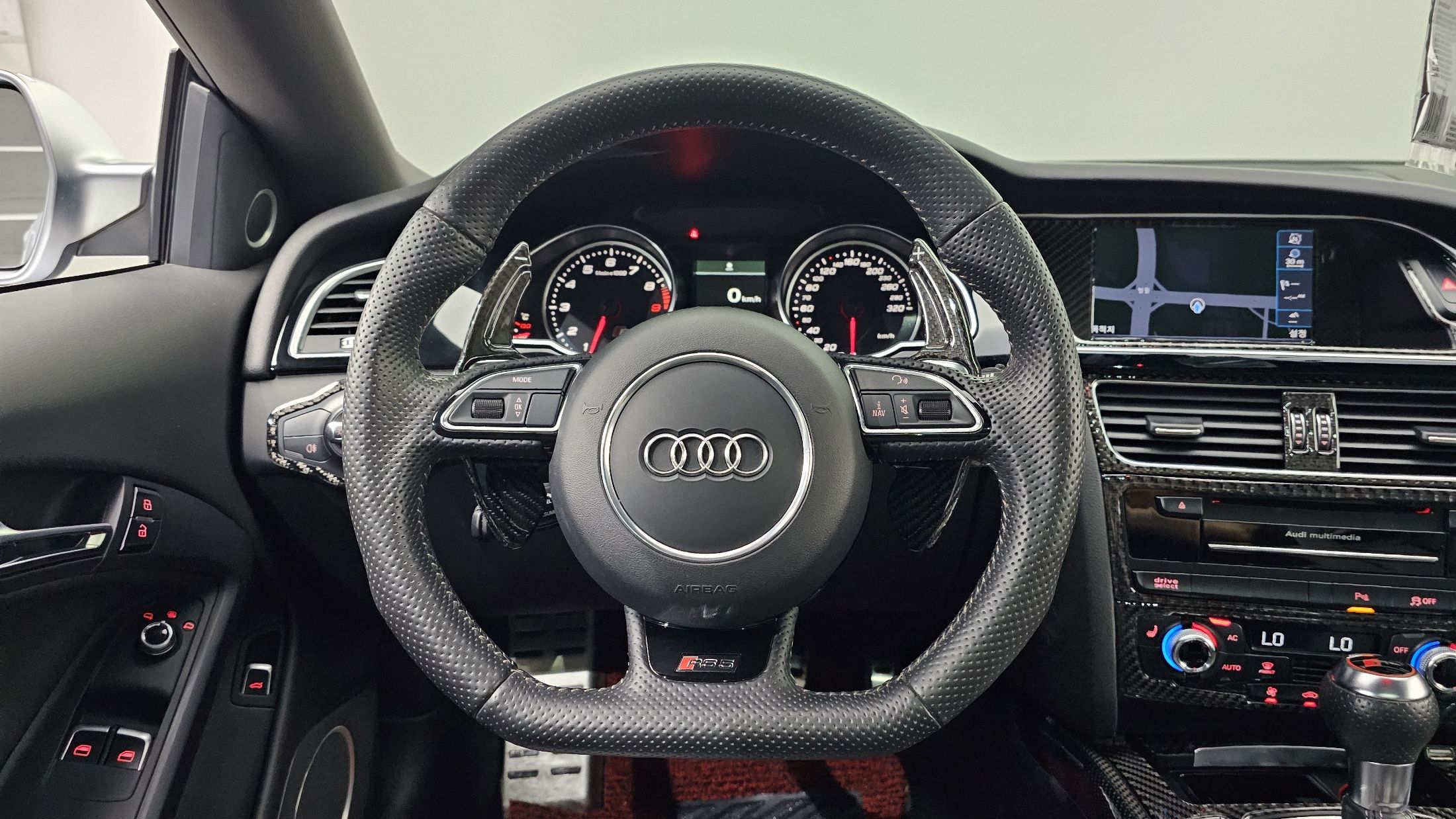 AUDI RS5 2012