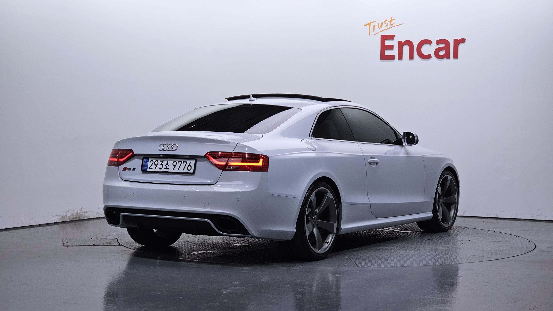 AUDI RS5 2012