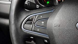 SAMSUNG QM6 2022